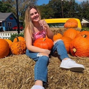 Meet your Posher, Callie